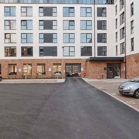Beautiful 2 Bed Apartment In A Converted Mill Лидс Экстерьер фото